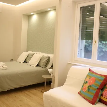 La Casa Nel Parco Bed & Breakfast Naples Exterior photo
